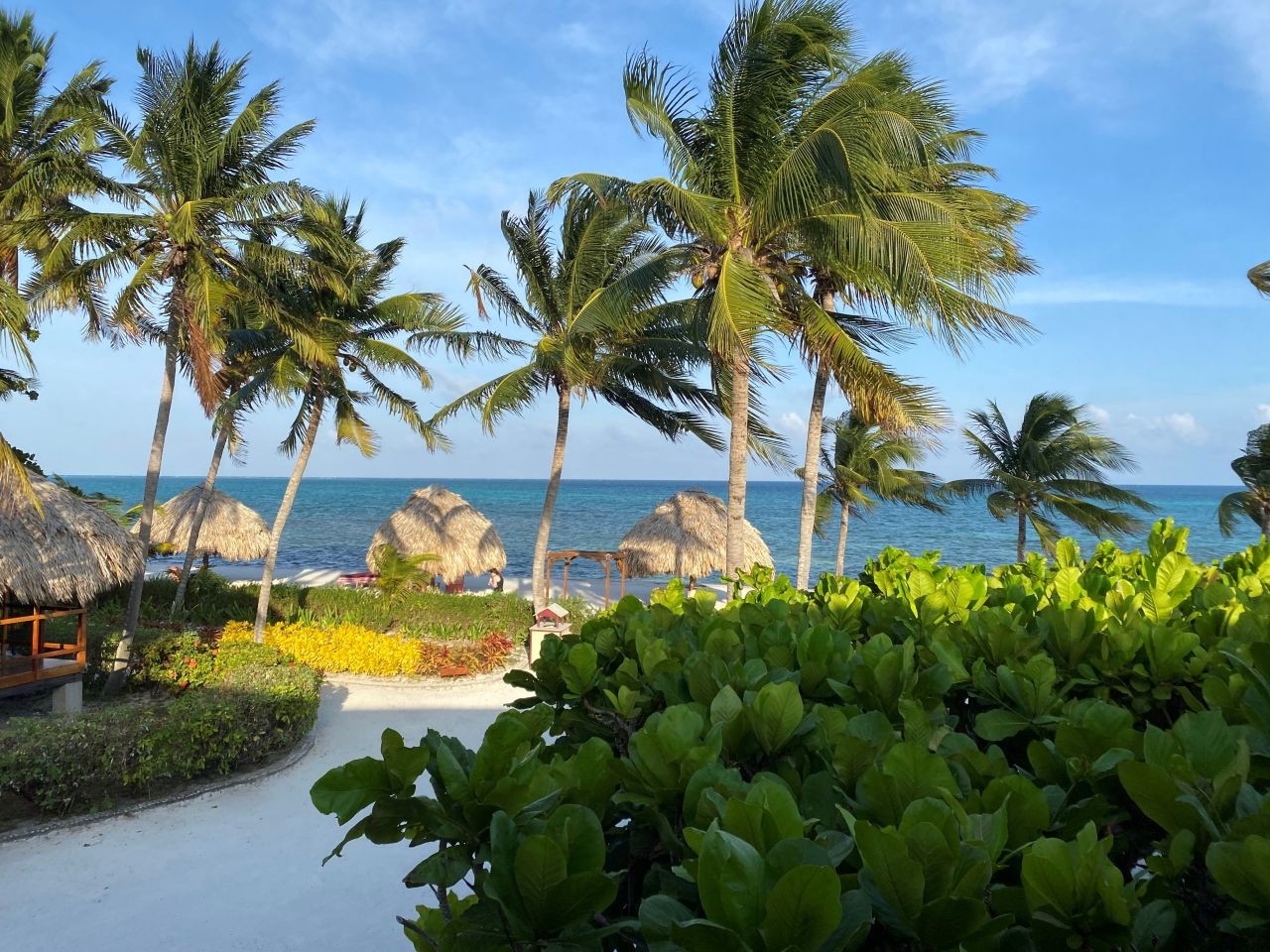 Fun-in-the-Sun---St.-Georges-Caye-Resort-Belize-2