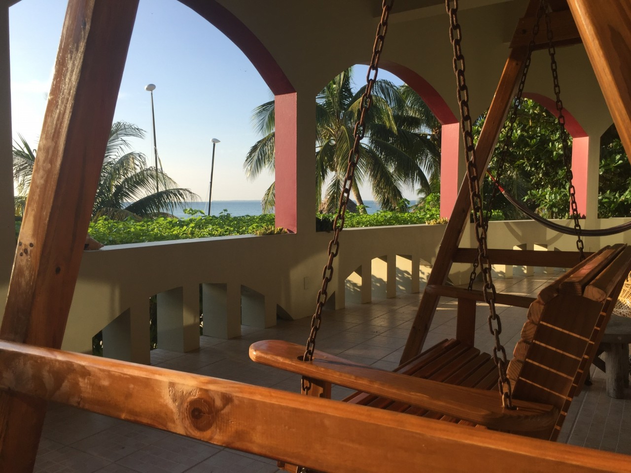 SGCR-Villa_oceanfront-veranda-with-porch-swing