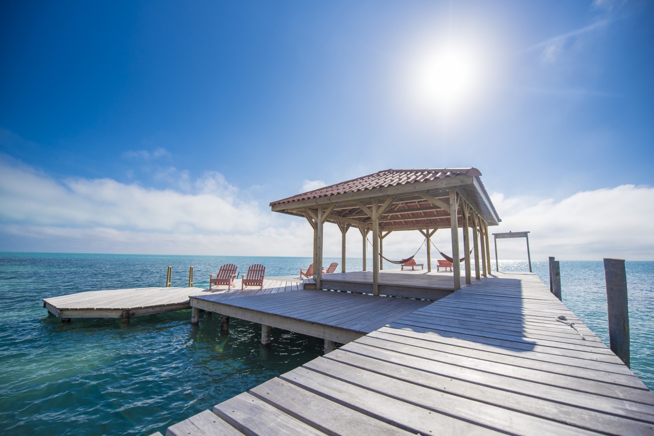 StGeorgesCaye_2018_Dock-on-Sunny-Morning